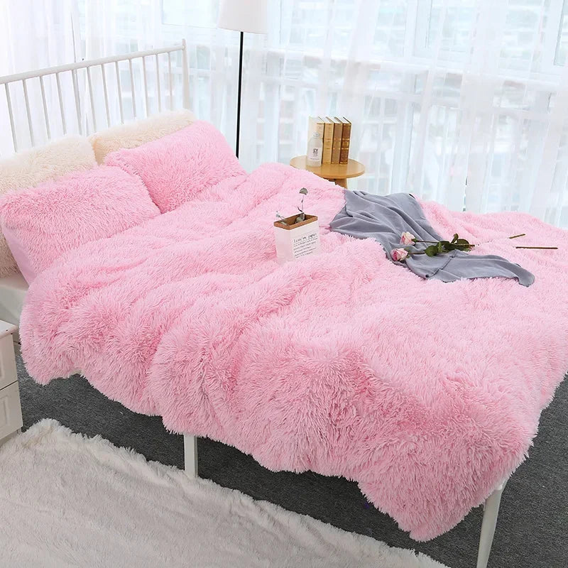 LetsGetFluffy™ Plush Throws & Blankets