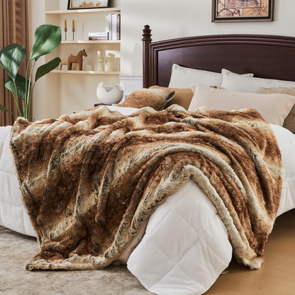 Hervé Luxury Plush Faux Fur Blanket