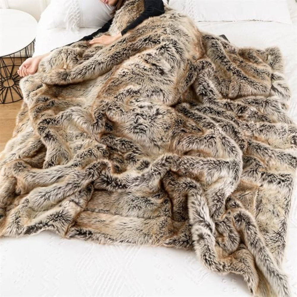 Hervé Luxury Plush Faux Fur Blanket