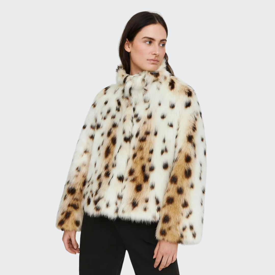 WILD FAUX FUR DREAM JACKET