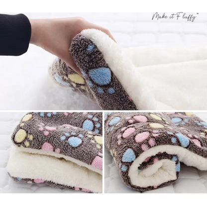 Cozy Calming Cat Blanket – Soft Plush Pet Comfort Throw