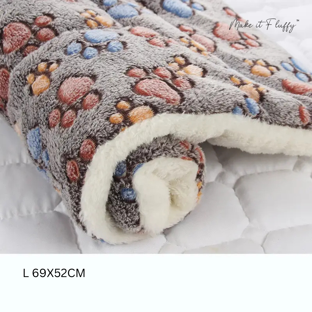 Cozy Calming Cat Blanket – Soft Plush Pet Comfort Throw