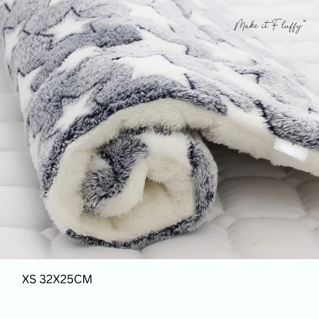 Cozy Calming Cat Blanket – Soft Plush Pet Comfort Throw