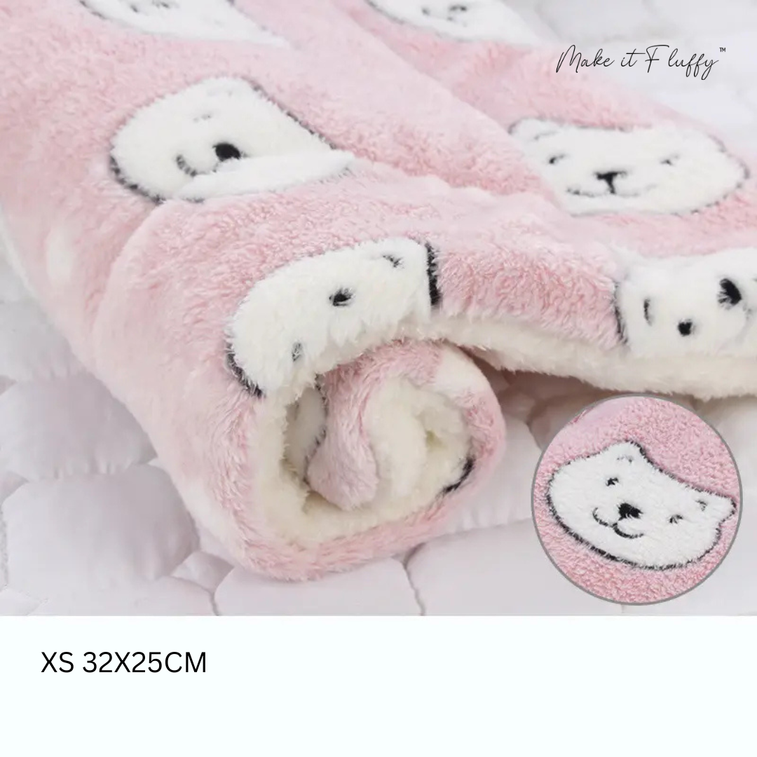 Cozy Calming Cat Blanket – Soft Plush Pet Comfort Throw