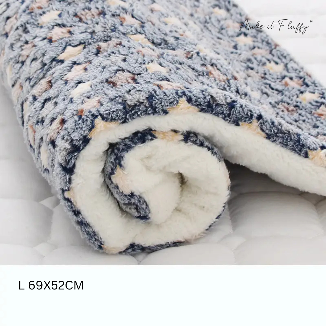 Cozy Calming Cat Blanket – Soft Plush Pet Comfort Throw